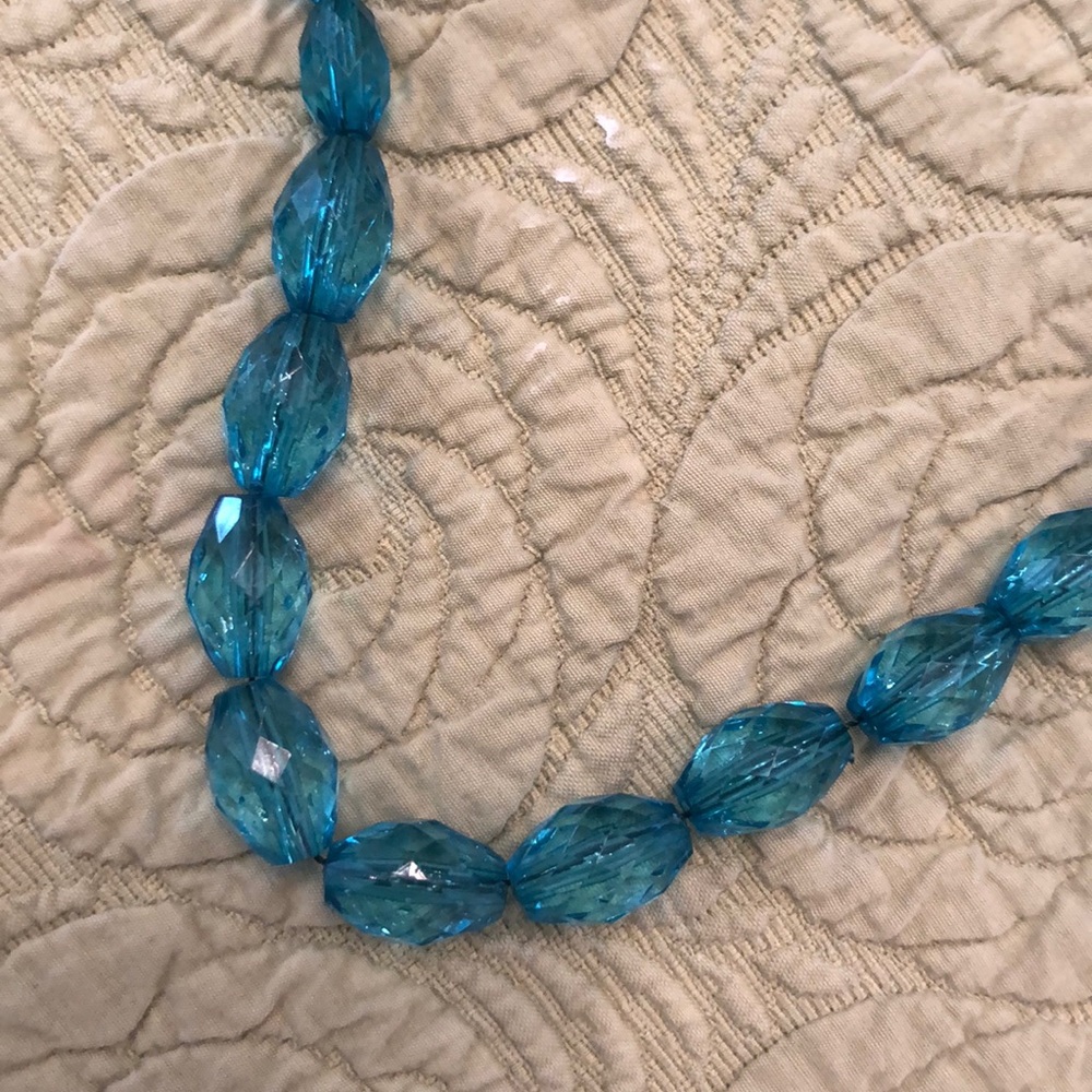 Turquoise necklace - Picture 2 of 2